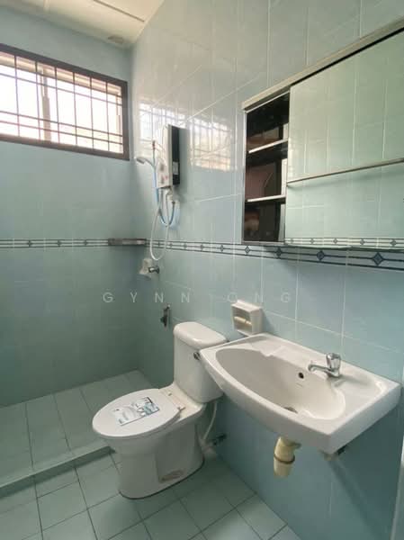 Taman Setia Indah untuk Untuk Disewa - RM 1,500 /bulan, Feb 2026 - Bathroom - PropertyGuru.com.my