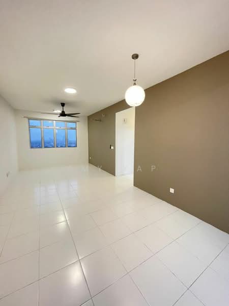 Apartment for Rent at Residensi Enesta - Amy Yap - Living Room - PropertyGuru.com.my