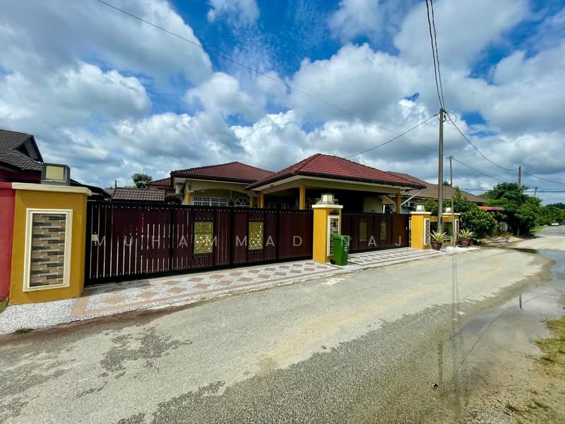 Bungalow for Sale in Dungun (Terengganu) - Muhammad Najmi - Exterior - PropertyGuru.com.my