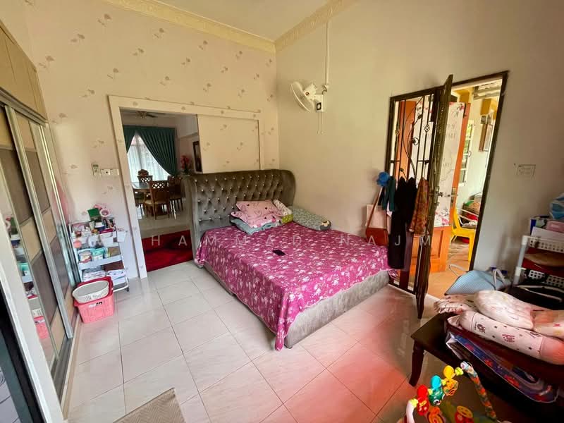 Bungalow for Sale in Dungun (Terengganu) - Muhammad Najmi - Bedroom - PropertyGuru.com.my