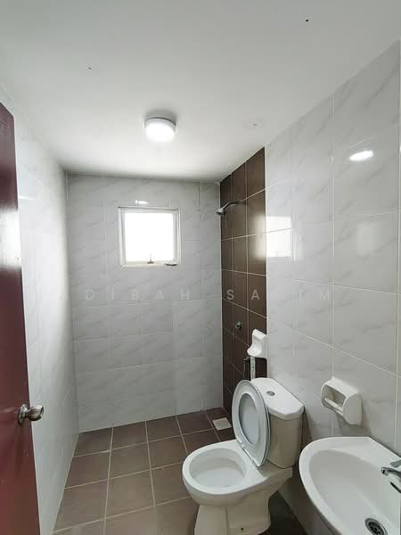 Apartment for Sale at Larai Apartment Presint 6 @ Putrajaya - Adibah Salim - Bathroom - PropertyGuru.com.my