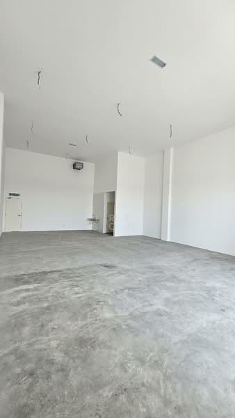 Shop for Rent in Puncak Alam (Selangor) - Shireen Soh - Interior - PropertyGuru.com.my