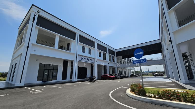 Shop for Rent in Puncak Alam (Selangor) - Shireen Soh - Exterior - PropertyGuru.com.my