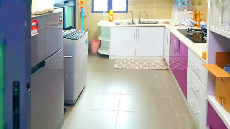 Service Residence for Sale at LakePark Residence @ KL North - Laila Zain - Kitchen - PropertyGuru.com.my