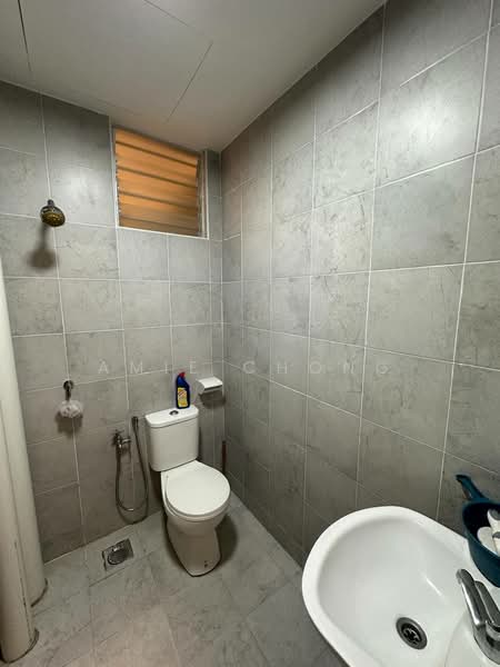 Residensi Falim (PR1MA Falim) untuk Untuk Dijual - RM 220,000, Feb 2026 - Bathroom - PropertyGuru.com.my