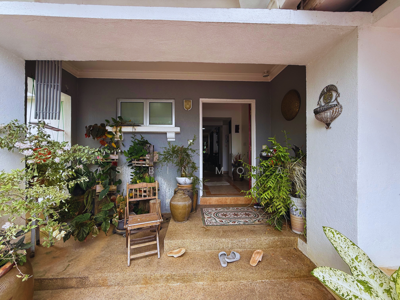 Bungalow for Sale in Kampung Tok Jembal (Kuala Nerus) - Alias Bin Mohamad - Entrance - PropertyGuru.com.my