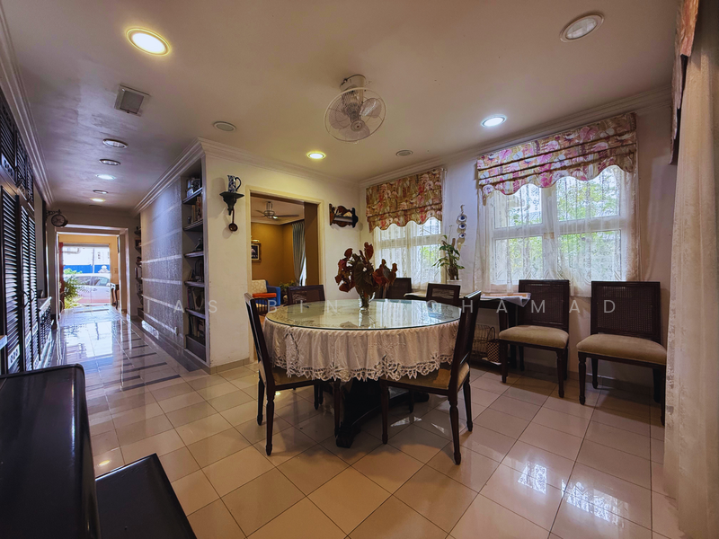Bungalow for Sale in Kampung Tok Jembal (Kuala Nerus) - Alias Bin Mohamad - Dining Room - PropertyGuru.com.my
