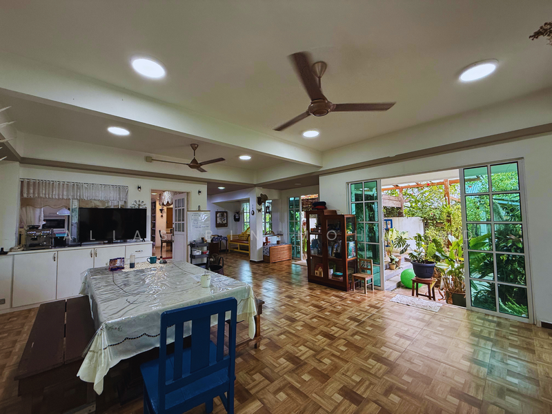 Bungalow for Sale in Kampung Tok Jembal (Kuala Nerus) - Alias Bin Mohamad - Living Room - PropertyGuru.com.my