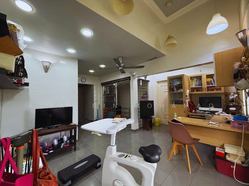 Bungalow for Sale in Kampung Tok Jembal (Kuala Nerus) - Alias Bin Mohamad - Study - PropertyGuru.com.my