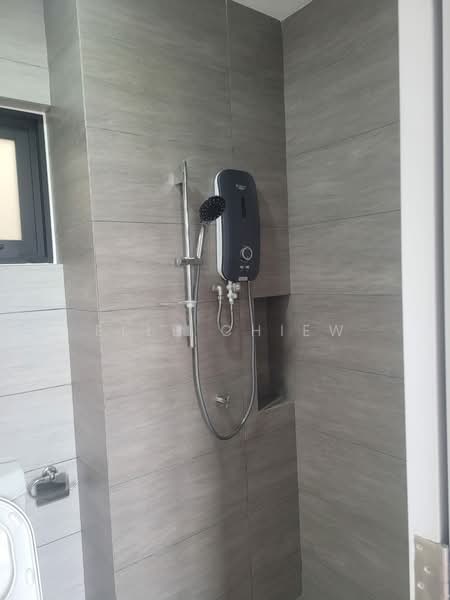 The Amber Residence @ TwentyFive.7 untuk Untuk Disewa - RM 1,500 /bulan, Mac 2026 - Bathroom - PropertyGuru.com.my