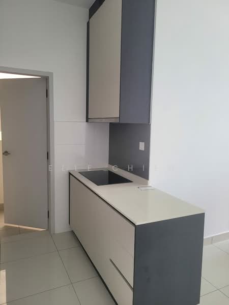 The Amber Residence @ TwentyFive.7 untuk Untuk Disewa - RM 1,500 /bulan, Mac 2026 - Kitchen - PropertyGuru.com.my