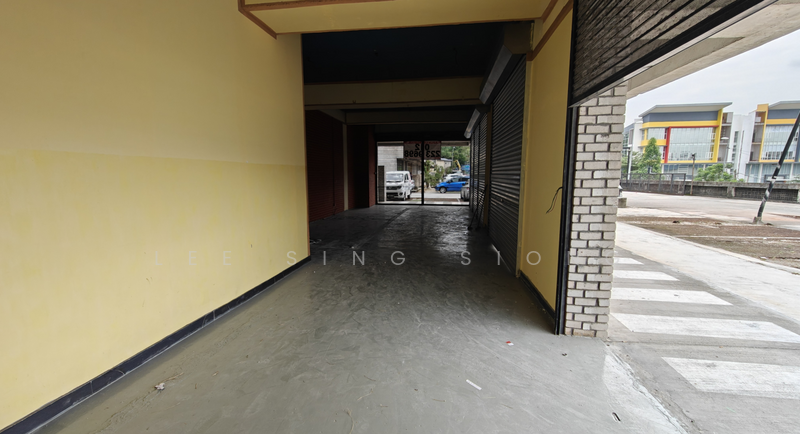 (Corner) T6 Pusat Komersial LGSB Sungai Buloh untuk Untuk Disewa - RM 6,000 /bulan, Mac 2026 - Entrance - PropertyGuru.com.my