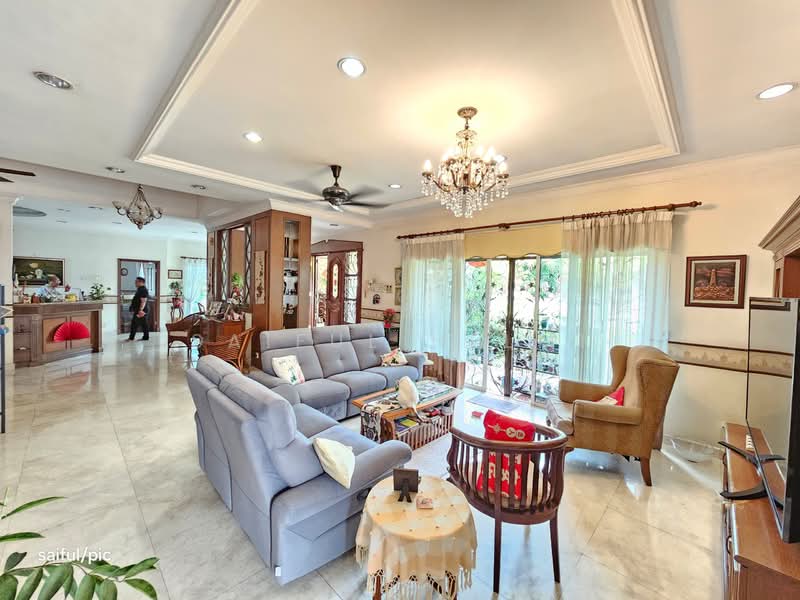 Bungalow for Sale in Glenmarie (Selangor) - SAIFUL HELMI - Living Room - PropertyGuru.com.my