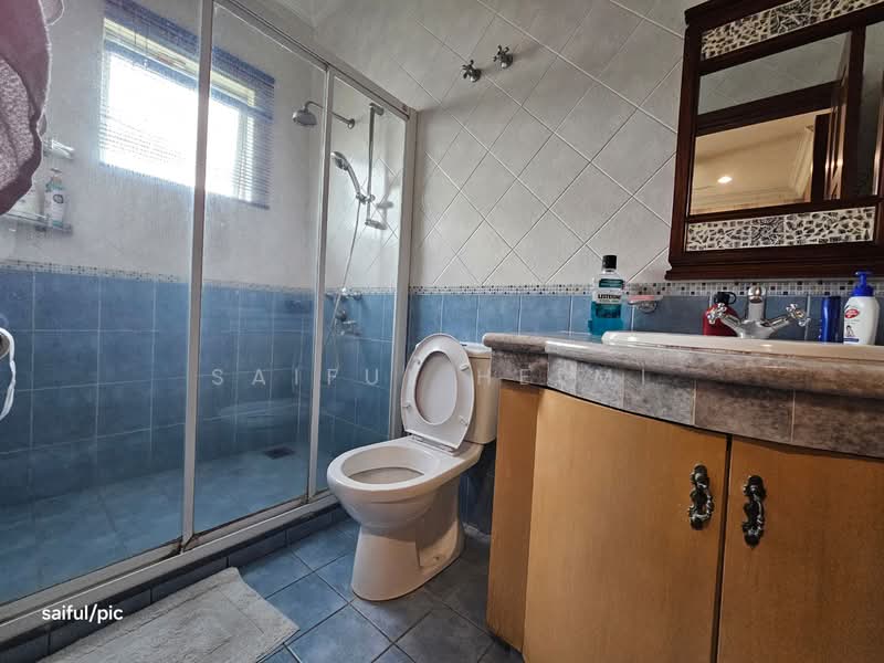 Bungalow for Sale in Glenmarie (Selangor) - SAIFUL HELMI - Bathroom - PropertyGuru.com.my