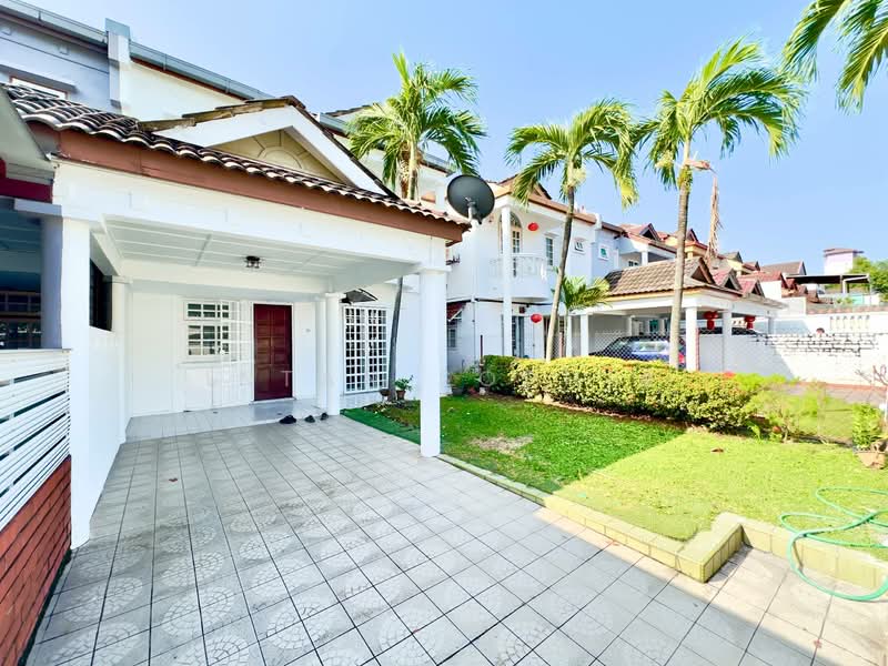 2-storey Terraced House for Sale in Usj 9 (Subang Jaya) - Intan Sophia - Exterior - PropertyGuru.com.my