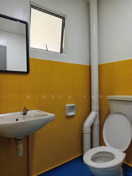 Putri Ria Apartment untuk Untuk Disewa - RM 1,500 /bulan, Mac 2026 - Bathroom - PropertyGuru.com.my