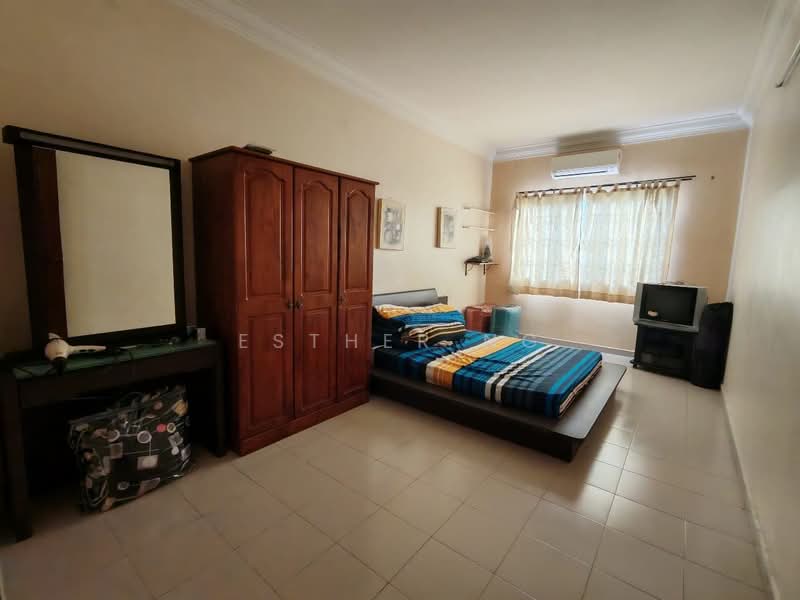 2-storey Terraced House for Sale in Taman Maznah (Klang) - Esther Ng - Bedroom - PropertyGuru.com.my