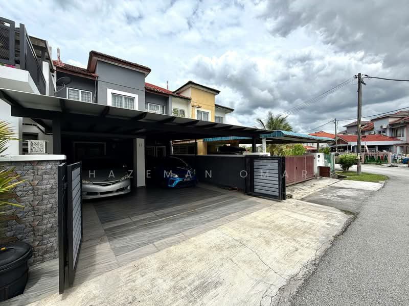 [22x75 - Renovated] 2 Storey (Blok 3) Bandar Tasik Puteri Rawang untuk Untuk Dijual - RM 420,000, Mac 2026 - Exterior - PropertyGuru.com.my