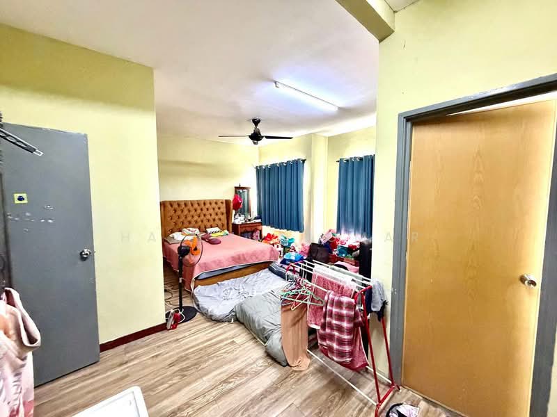 [22x75 - Renovated] 2 Storey (Blok 3) Bandar Tasik Puteri Rawang untuk Untuk Dijual - RM 420,000, Mac 2026 - Bedroom - PropertyGuru.com.my