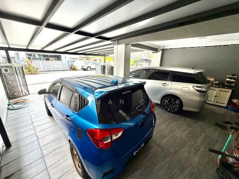 [22x75 - Renovated] 2 Storey (Blok 3) Bandar Tasik Puteri Rawang untuk Untuk Dijual - RM 420,000, Mac 2026 - Car Park - PropertyGuru.com.my