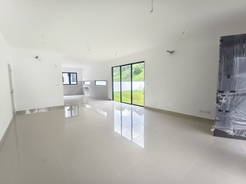 2-storey Terraced House for Sale in Sierra Ukay (Ampang) - Hetha Chan - Living Room - PropertyGuru.com.my