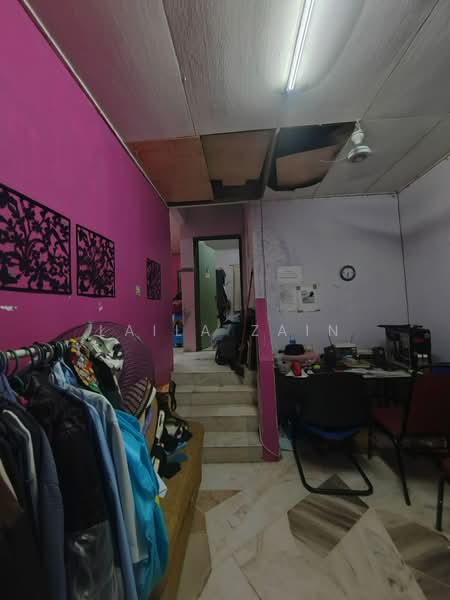 1-storey Terraced House for Sale in Bandar Baru Salak Tinggi (Sepang) - Laila Zain - Interior - PropertyGuru.com.my