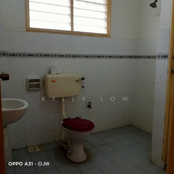 Taman Wawasan untuk Untuk Disewa - RM 2,200 /bulan, Mac 2026 - Bathroom - PropertyGuru.com.my