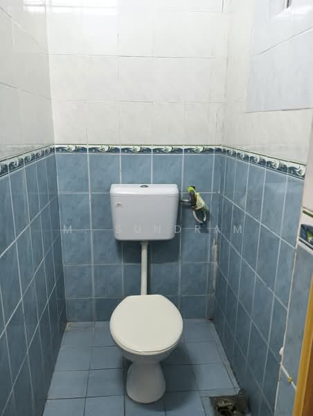 1-storey Terraced House for Rent in Klang (Selangor) - M. Sundram - Bathroom - PropertyGuru.com.my