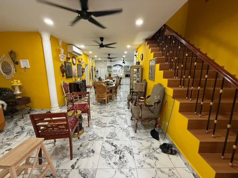 2-storey Terraced House for Sale in Taman Sri Andalas (Klang) - AimiRahim Hartanah - Living Room - PropertyGuru.com.my