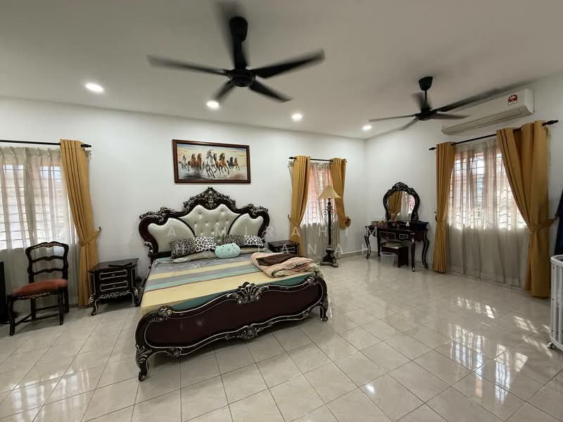 2-storey Terraced House for Sale in Taman Sri Andalas (Klang) - AimiRahim Hartanah - Master Bedroom - PropertyGuru.com.my