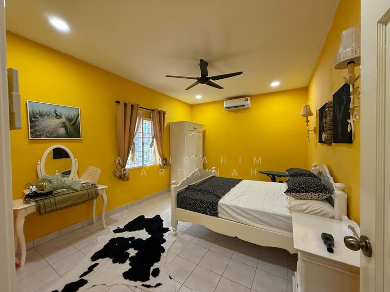 2-storey Terraced House for Sale in Taman Sri Andalas (Klang) - AimiRahim Hartanah - Bedroom - PropertyGuru.com.my