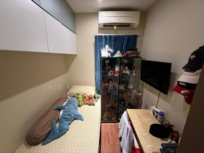 Condominium for Sale at Desa Putra - Azrul Ismail - Bedroom - PropertyGuru.com.my