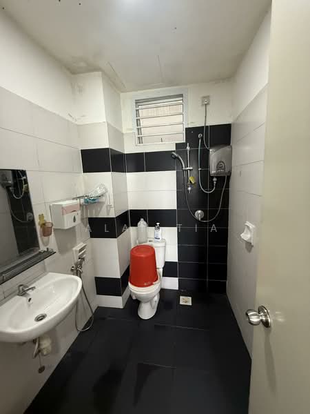 Apartment for Rent at The Twin Residences - Alan Tia - Bathroom - PropertyGuru.com.my