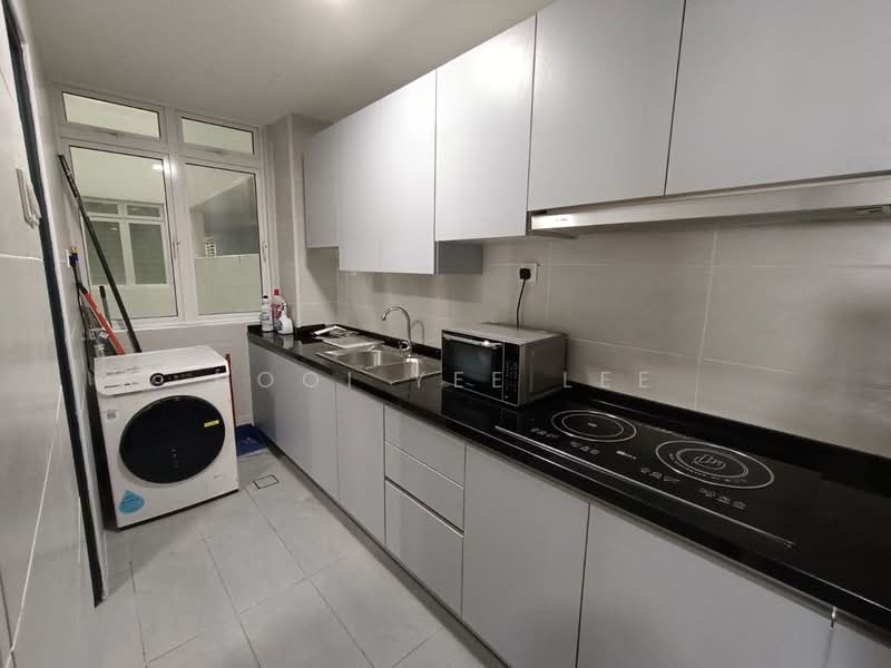 Servis Apartment untuk Dijual di KSL Residence @ Daya - Hooi Yee Lee - Kitchen - PropertyGuru.com.my