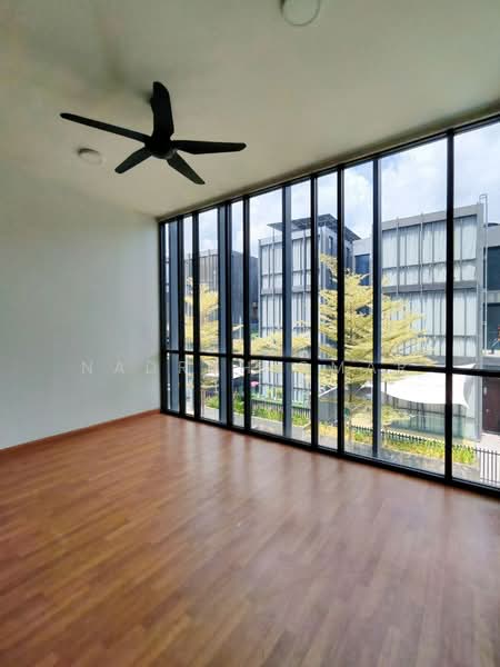 4-storey Terraced House for Sale in Damansara Perdana (Selangor) - Nadrah Omar - Living Room - PropertyGuru.com.my