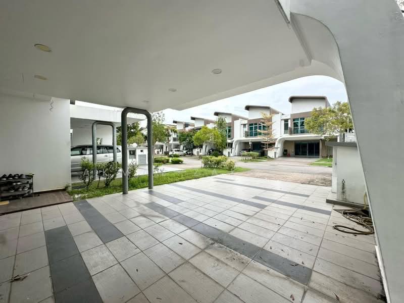 2-storey Terraced House for Sale in Cyberjaya (Selangor) - Akmal Zakaria - Exterior - PropertyGuru.com.my
