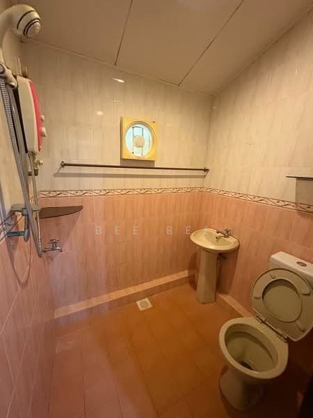 Terraced House for Rent in Iskandar Puteri (Nusajaya) (Johor) - Bee Bee - Bathroom - PropertyGuru.com.my