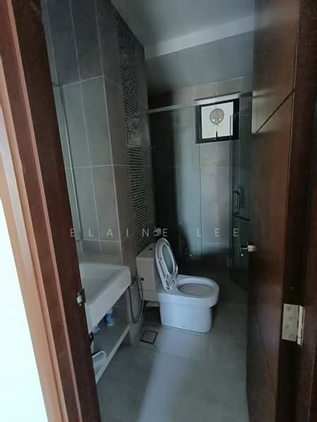 Condominium for Rent at Queens Residences Q2 @ Queens Waterfront - Elaine Lee - Bathroom - PropertyGuru.com.my