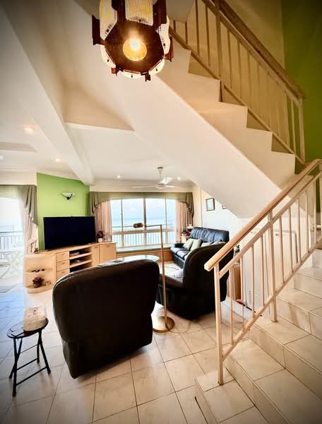 Pangsapuri untuk Dijual di Desa Mar Vista - Ressha Ramesh - Living Room - PropertyGuru.com.my