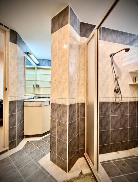 Pangsapuri untuk Dijual di Desa Mar Vista - Ressha Ramesh - Bathroom - PropertyGuru.com.my