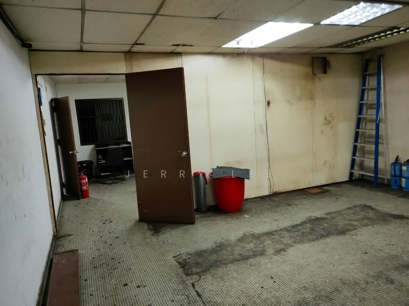 Shop for Rent in Taman Megah (Petaling Jaya) - Jerry Lee - Interior - PropertyGuru.com.my