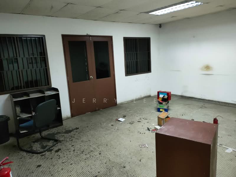 Shop for Rent in Taman Megah (Petaling Jaya) - Jerry Lee - Interior - PropertyGuru.com.my