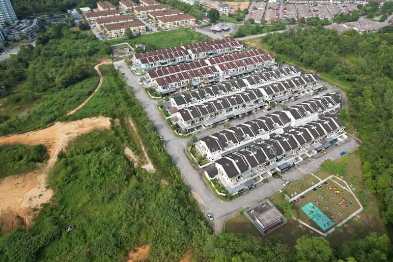 For Sale - batu 7, Tambun
