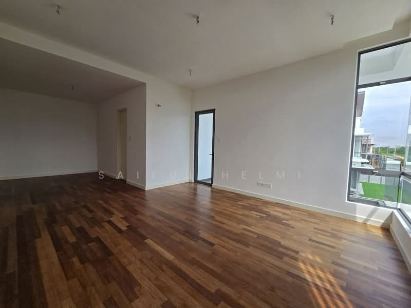 Semi-Detached House for Sale in Shah Alam (Selangor) - SAIFUL HELMI - Living Room - PropertyGuru.com.my