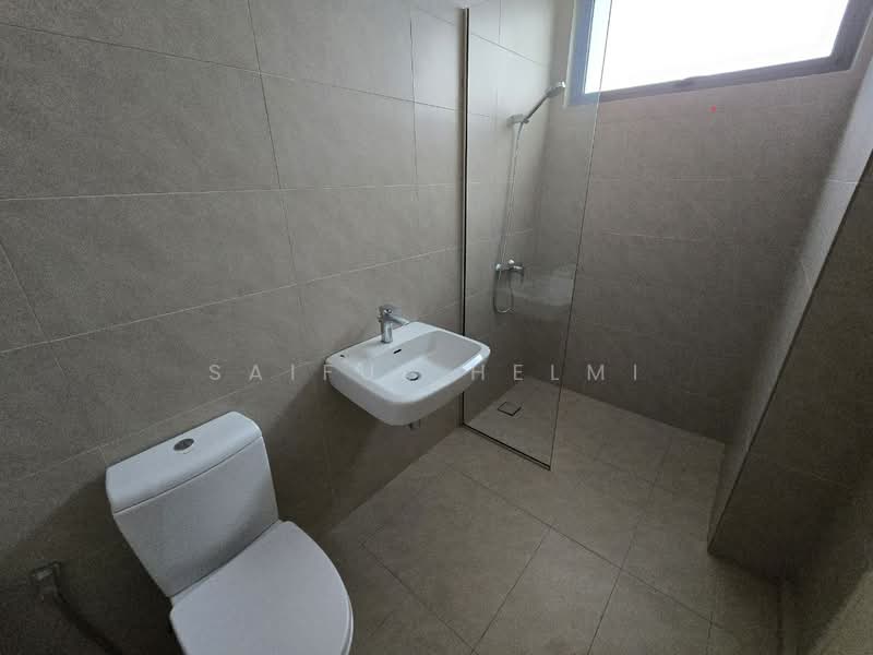 Semi-Detached House for Sale in Shah Alam (Selangor) - SAIFUL HELMI - Bathroom - PropertyGuru.com.my