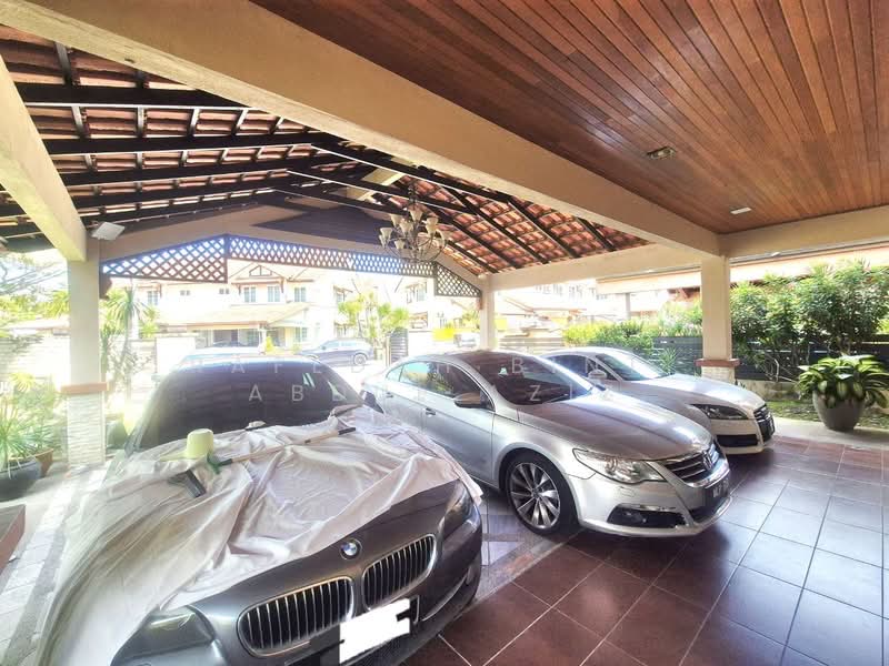 Semi-Detached House for Sale in Bandar Tun Hussein Onn (Cheras) - Rafedah Binti Abdul Aziz - Car Park - PropertyGuru.com.my