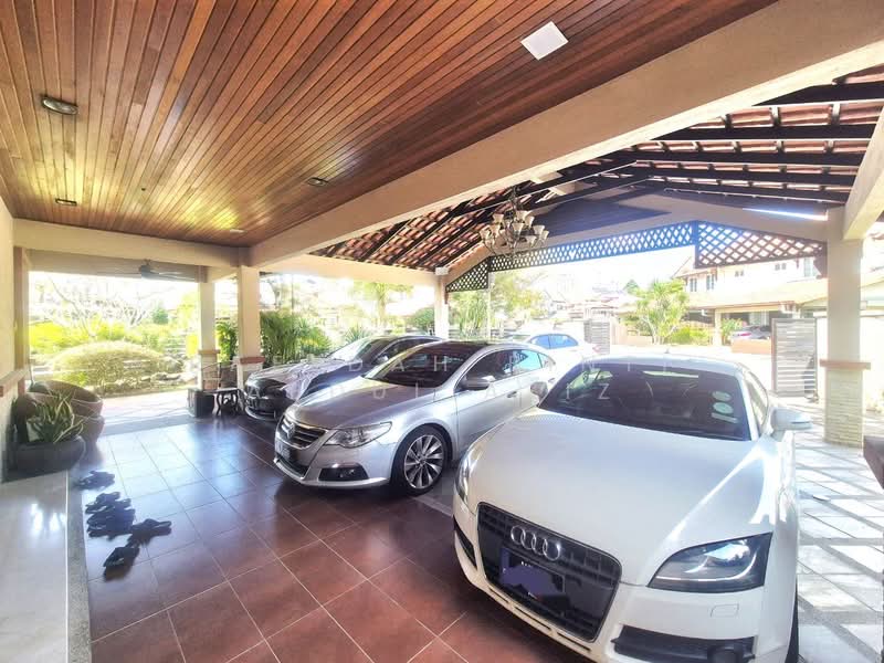 Semi-Detached House for Sale in Bandar Tun Hussein Onn (Cheras) - Rafedah Binti Abdul Aziz - Car Park - PropertyGuru.com.my