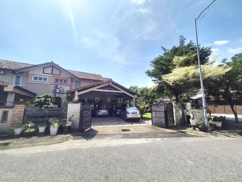 Semi-Detached House for Sale in Bandar Tun Hussein Onn (Cheras) - Rafedah Binti Abdul Aziz - Exterior - PropertyGuru.com.my