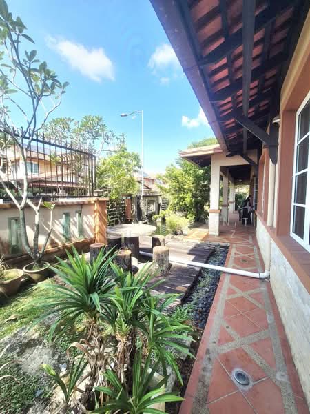 Semi-Detached House for Sale in Bandar Tun Hussein Onn (Cheras) - Rafedah Binti Abdul Aziz - Exterior - PropertyGuru.com.my