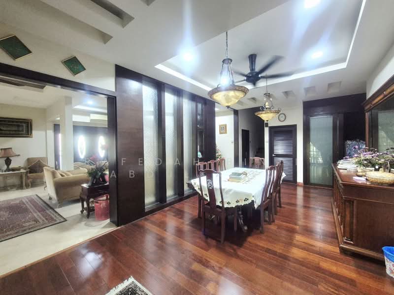 Semi-Detached House for Sale in Bandar Tun Hussein Onn (Cheras) - Rafedah Binti Abdul Aziz - Living Room - PropertyGuru.com.my